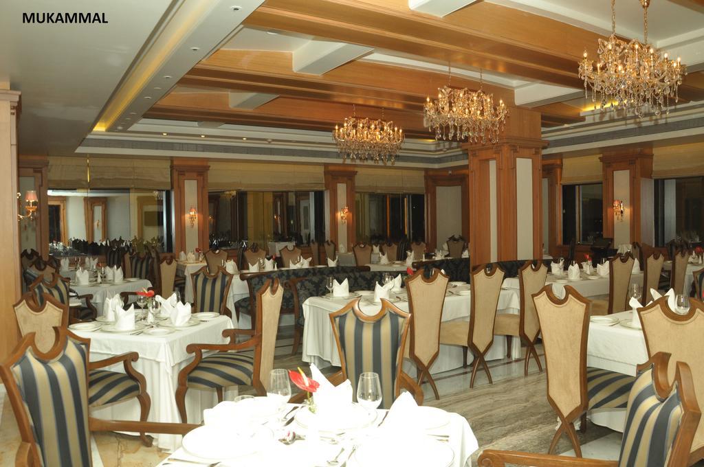 Royal Tulip Navi Mumbai Hotel Bagian luar foto